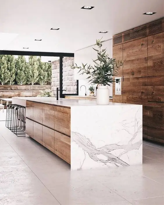 luxurious minimalist kitchen