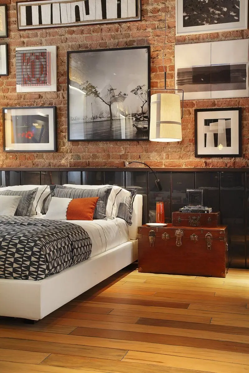 Industrial Allure bedroom: Brick, timber and metal as the base, then framed art