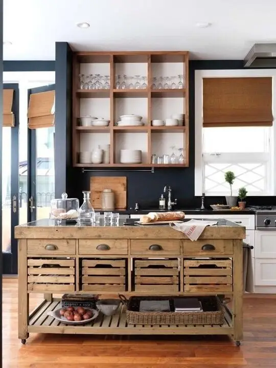Crates and Baskets farmhouse kitchen: Neutral colours and clean surfaces, with handmade crates and baskets doing the