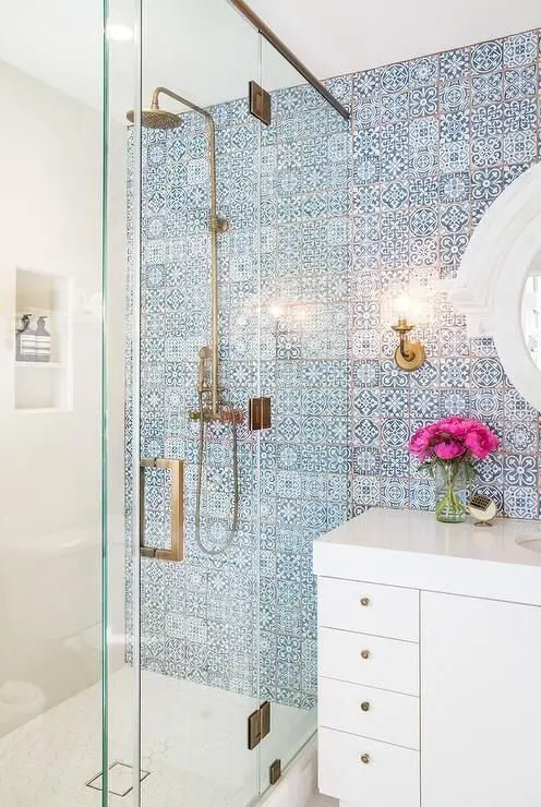 modern coastal bathroom
