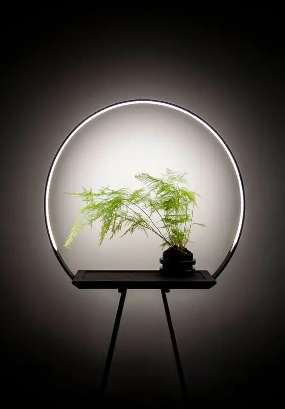halo planter light