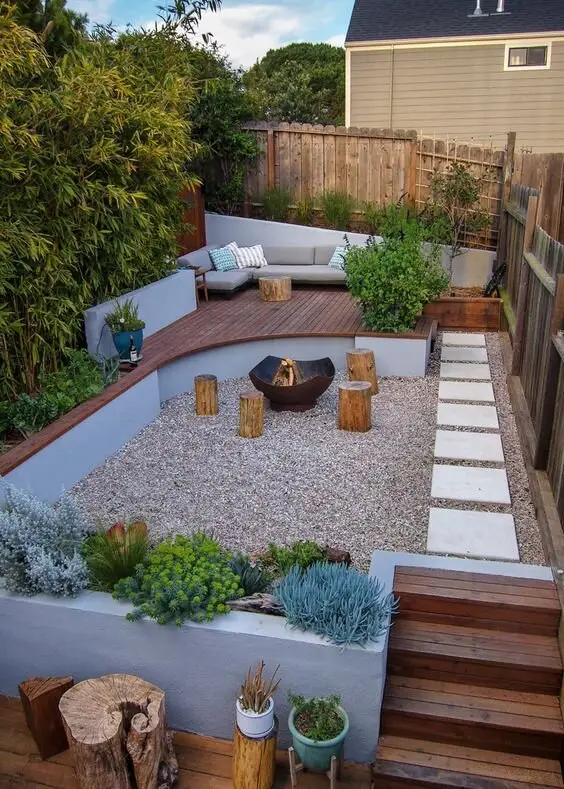 modern small backyard