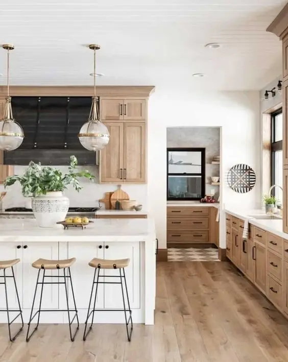 farmhouse kitchen