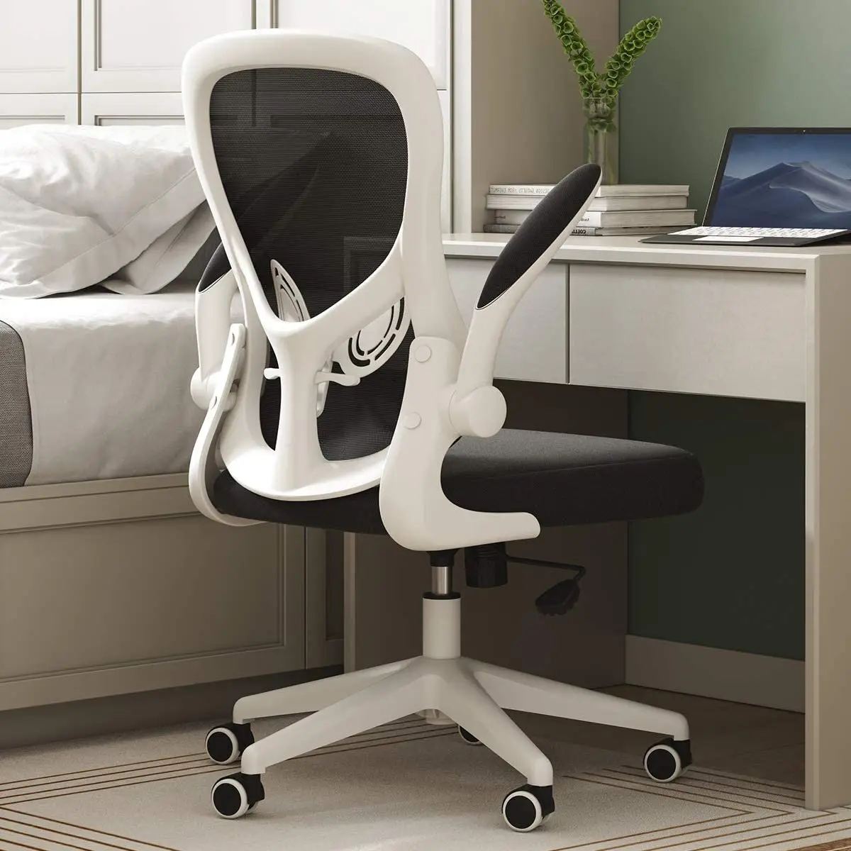 mesh office chair